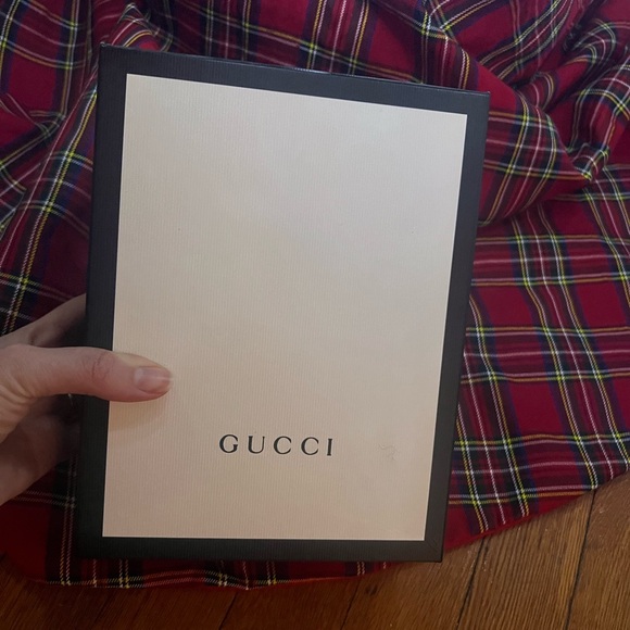 🌸GUCCI DIONYSUS BLOOMS🌸 SUPER MINI BAG! like new
condition! Full inclusion! - Picture 7 of 10